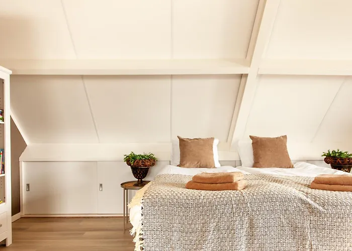 Villa Haven: Luxe With Pool Jacuzzi *