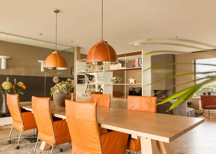 Haven: Luxe With Pool Jacuzzi Villa